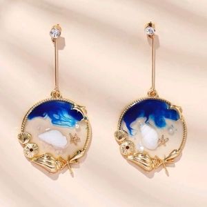 🍉5 for $25* Beachy Shell Drop Earrings